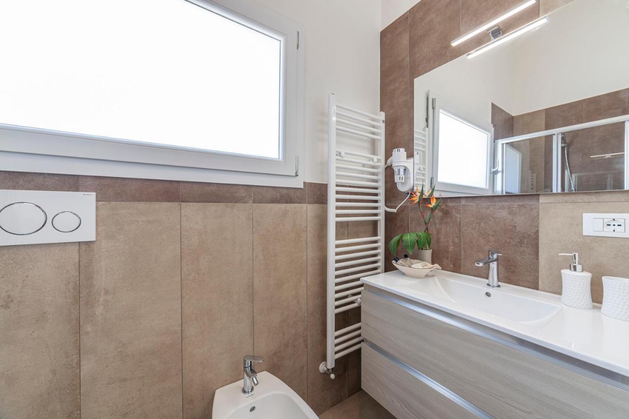 Prima Dell'Elba Family Apartments Piombino Eksteriør bilde