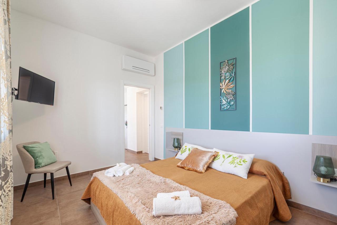 Prima Dell'Elba Family Apartments Piombino Eksteriør bilde