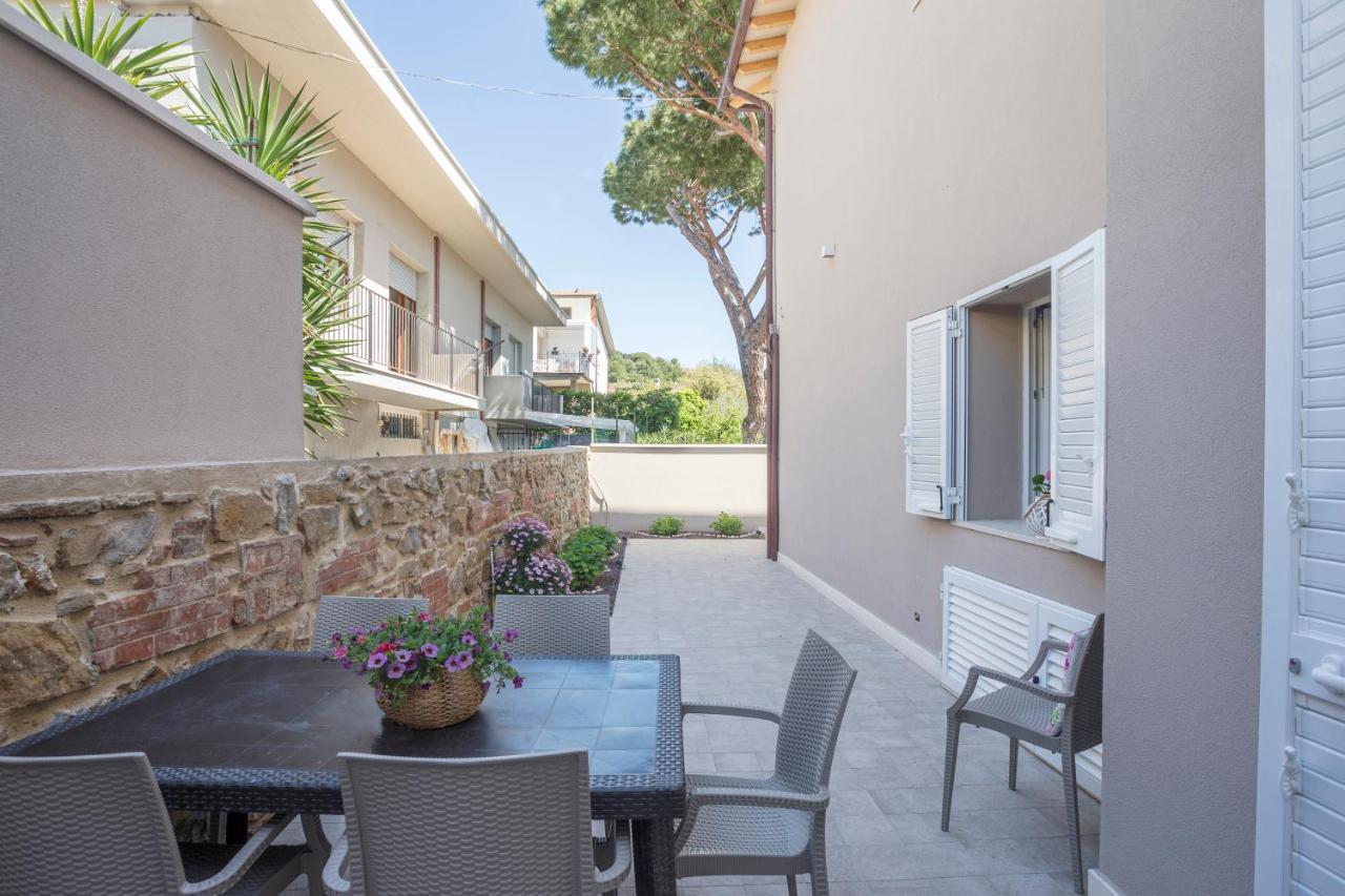 Prima Dell'Elba Family Apartments Piombino Eksteriør bilde